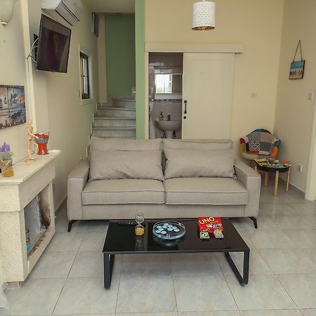 Villa Elena Айя Напа Екстериор снимка